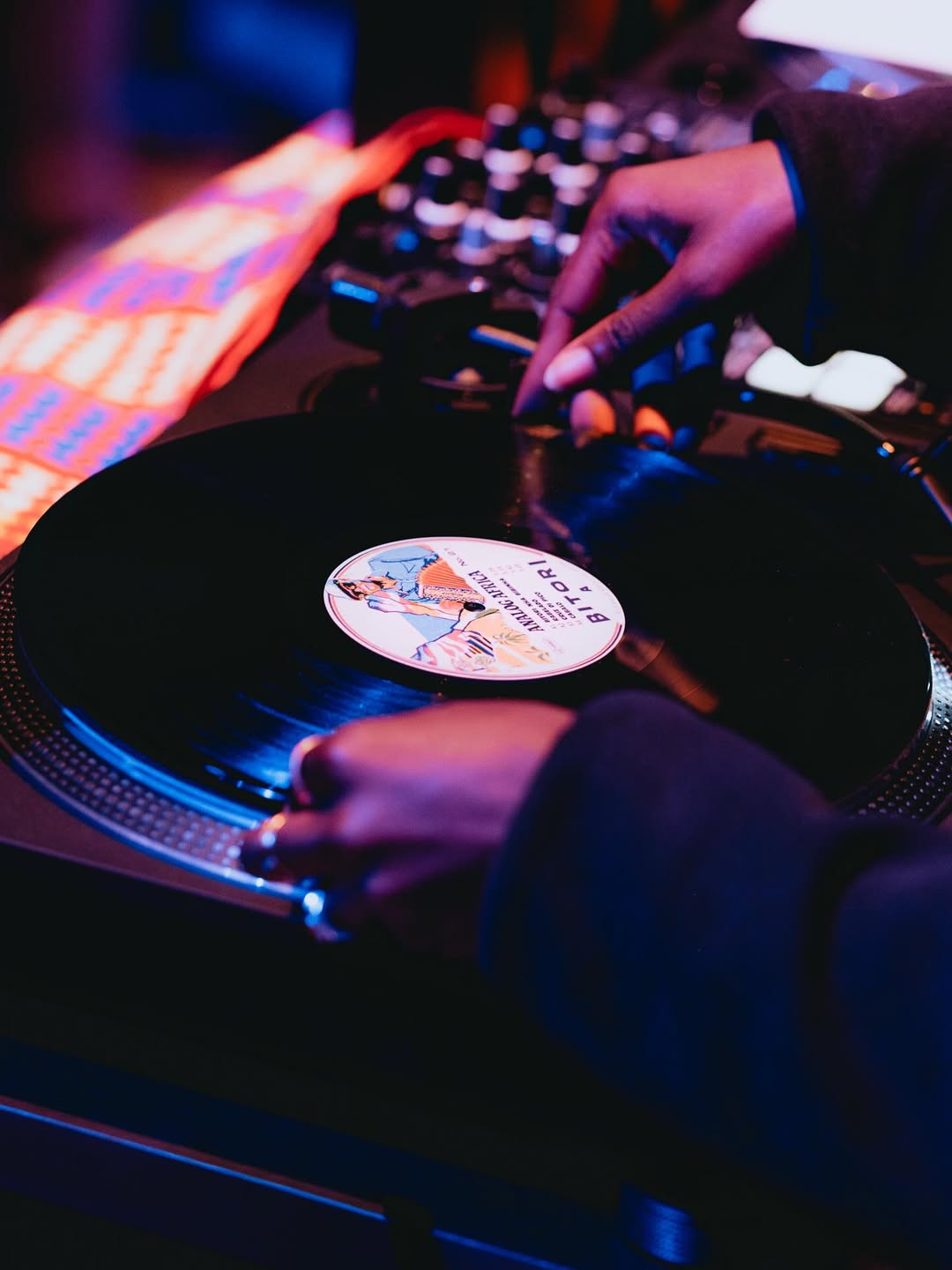 15 ans du média Le Type : Okinka soundsystem + Mohammad Kahla